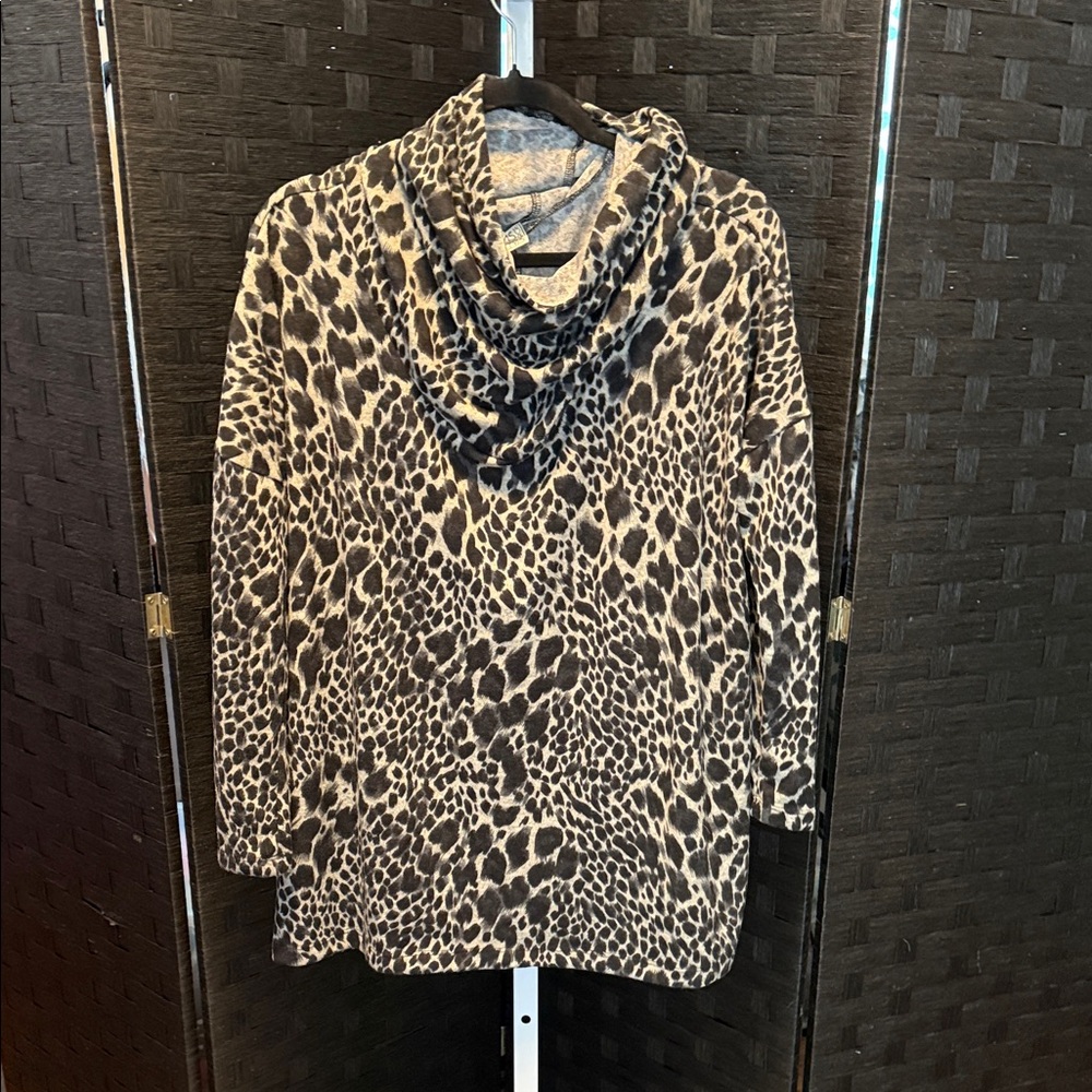 Blooms in the City Leopard Print Cowl Neck Sweater Top Large